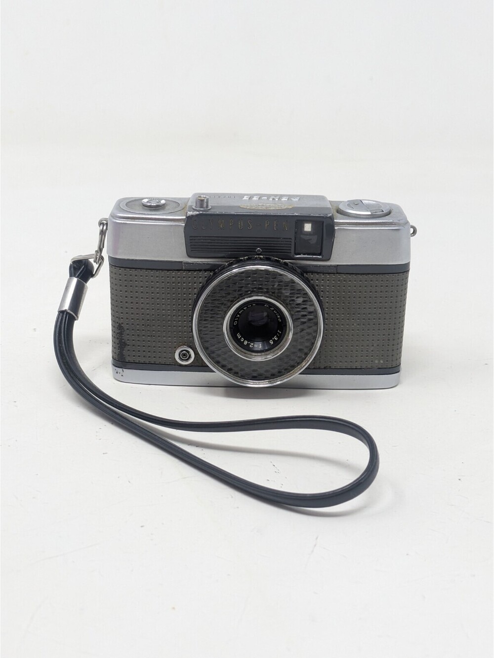 Olympus Pen EE Half Frame 35mm Film Camera D.Zuiko 28mm f/3.5 From Japan